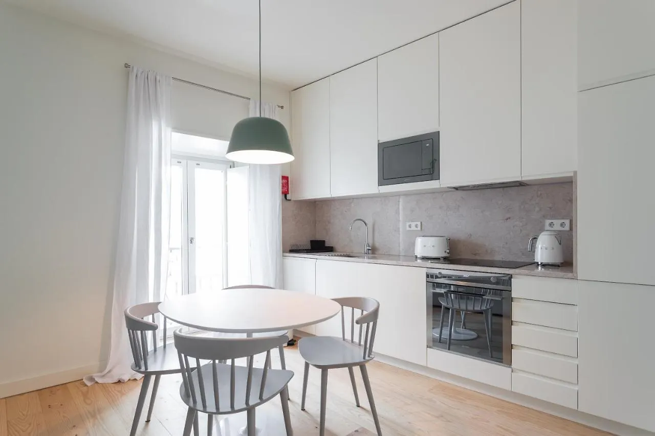 Apartment Ferienwohnung FLH Bairro Alto Modern Flats Lissabon Portugal